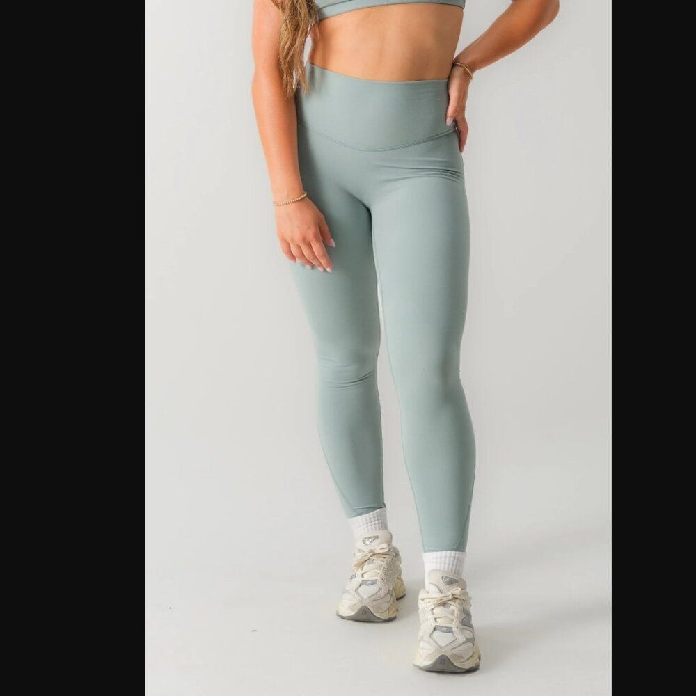 NWT ACTA Evo Legging in Sea | Size XS